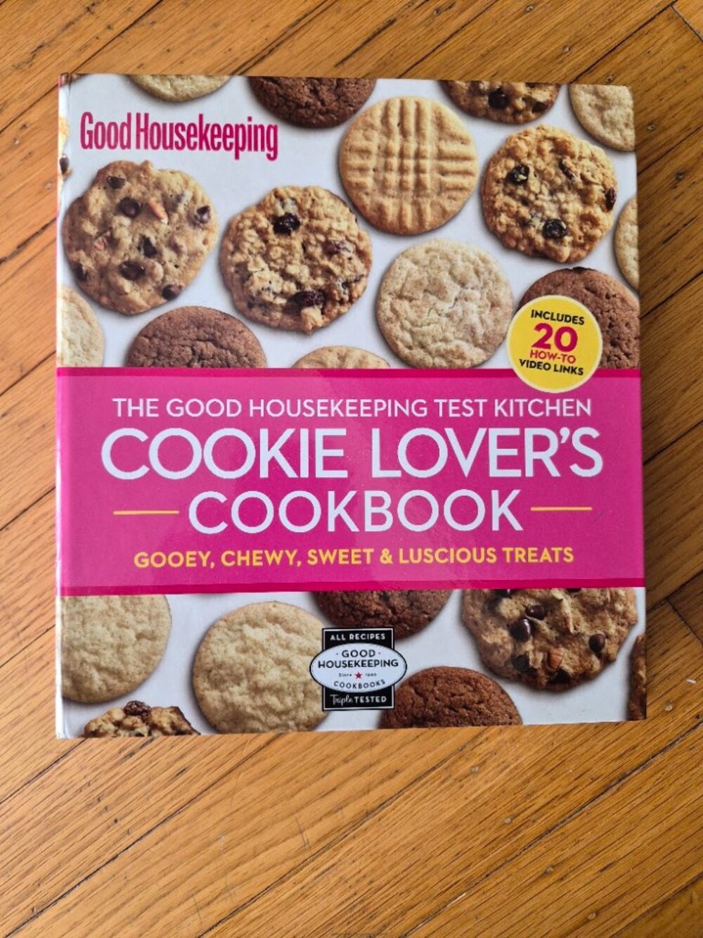 Good Housekeeping Cookie Lover's Cookbook